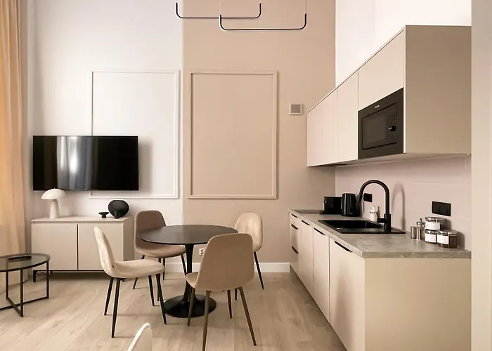 Visiting Apartments - Leszczynskiego